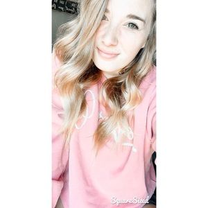 Meet your Posher, Alexis